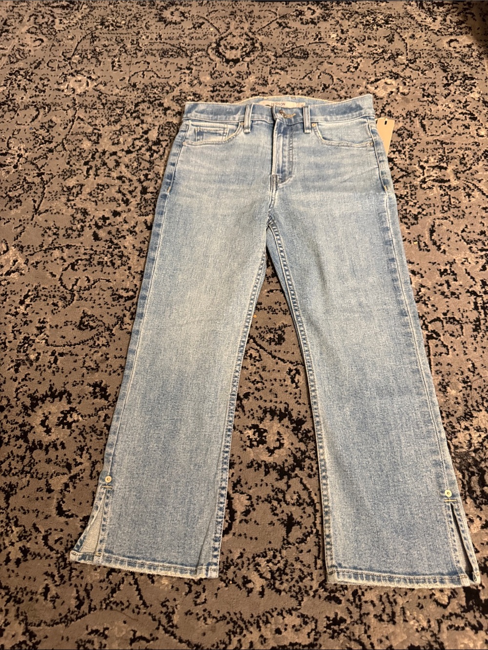 Light Wash Women's capri Jeans